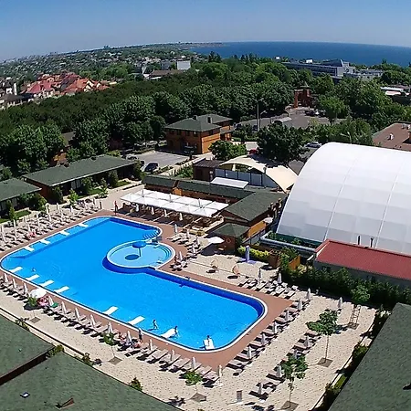Tatil parkı Kompleks Otdykha Elki-palki