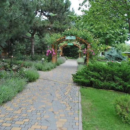 Kompleks Otdykha Elki-palki 3* Odessa
