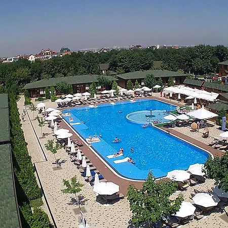 Tatil parkı Kompleks Otdykha Elki-palki 3*