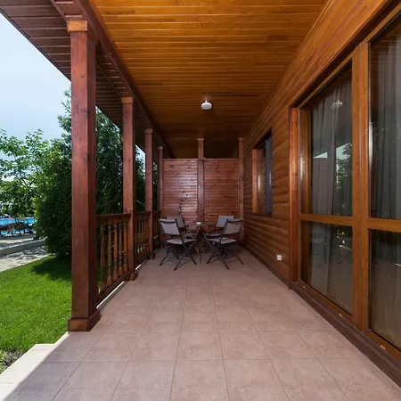 Kompleks Otdykha Elki-palki 3* Odessa